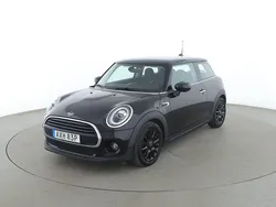 Svart Begagnad 2020 Mini Cooper Pepper Halvkombi | 184 000 kr (Marknadspris)