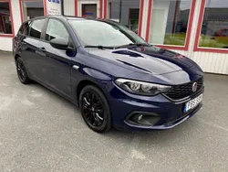 Blå Begagnad 2019 Fiat Tipo Street Kombi | 129 900 kr (Lite dyr)