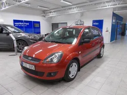 Röd (tango met) Begagnad 2007 Ford Fiesta S Halvkombi | 39 400 kr (Dyr)