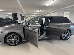 Mörkgrå (grå) Begagnad 2015 Mercedes CLA220 Shooting Brake Kombi | 129 000 kr (Marknadspris)