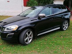Begagnad 2013 Volvo XC60 R-Design SUV | 135 000 kr