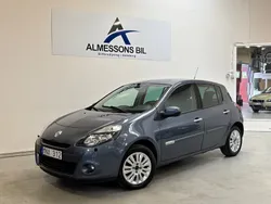 Blå Begagnad 2010 Renault Clio R.S. Halvkombi | 44 900 kr (Marknadspris)