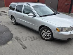 Grå Begagnad 2005 Volvo V70 Business Edition Kombi | 20 000 kr (Marknadspris)