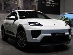 Vit Ny 2025 Porsche Macan SUV | 1 137 900 kr (Superpris)
