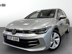 Silver Begagnad 2024 VW Golf Life SUV | 299 900 kr (Lite dyr)