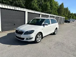 Vit Begagnad 2014 Skoda Fabia Ambiente Kombi | 48 000 kr (Bra pris)