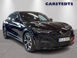 Svart Begagnad 2022 Ford Mustang Mach-E Standard Range SUV | 399 900 kr (Marknadspris)