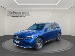 Blå Begagnad 2024 Mercedes GLB220 AMG SUV | 529 000 kr (Marknadspris)