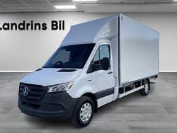 Vit (arktisk vit) Ny 2025 Mercedes E-Sprinter Van | 1 049 880 kr (Dyr)