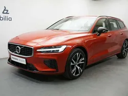 Röd Begagnad 2020 Volvo V60 R-Design Kombi | 349 900 kr (Bra pris)