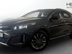 Grå (grey) Begagnad 2022 Kia XCeed Advance SUV | 279 900 kr (Marknadspris)