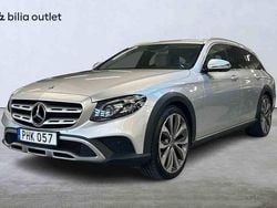 Silver Begagnad 2017 Mercedes E220 | 289 900 kr (Marknadspris)