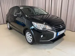 Svart Begagnad 2022 Mitsubishi Space Star Comfort Edition Kombi | 119 700 kr (Bra pris)