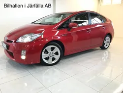 Mörkröd Begagnad 2010 Toyota Prius Halvkombi | 74 900 kr (Marknadspris)