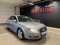 Mörkgrå Begagnad 2005 Audi A4 Comfort Sedan | 69 900 kr (Dyr)