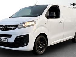Vit Begagnad 2022 Opel Vivaro Minibuss | 299 000 kr (Lite dyr)