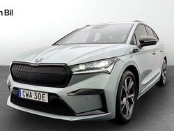 Silver Begagnad 2023 Skoda Enyaq iV SportLine SUV | 449 900 kr (Marknadspris)