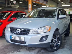 Ljusgrå Begagnad 2009 Volvo XC60 Kinetic SUV | 69 999 kr (Marknadspris)