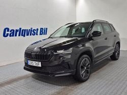 Svart (black magic metallic) Begagnad 2023 Skoda Karoq SportLine SUV | 375 000 kr (Dyr)