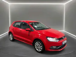Röd Begagnad 2015 VW Polo Halvkombi | 64 900 kr (Marknadspris)