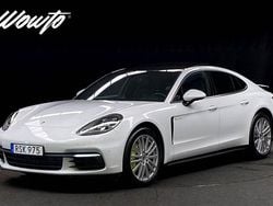 Vit Begagnad 2017 Porsche Panamera 4 Sedan | 679 800 kr (Marknadspris)