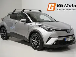 Mörkgrå Begagnad 2018 Toyota C-HR Executive SUV | 209 600 kr (Marknadspris)