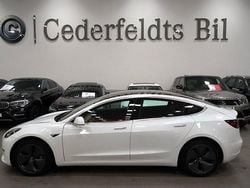Vit Begagnad 2020 Tesla Model 3 Long Range AWD Sedan | 289 900 kr (Bra pris)