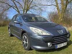 Grå Begagnad 2008 Peugeot 307 Halvkombi | 14 000 kr (Marknadspris)