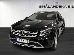 Svart Begagnad 2017 Mercedes GLA200 SUV | 269 000 kr (Dyr)