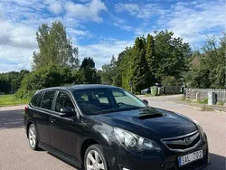 Svart Begagnad 2010 Subaru Legacy Kombi | 34 900 kr (Bra pris)