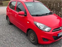 Röd Begagnad 2012 Hyundai i10 Premium Halvkombi | 28 000 kr (Bra pris)