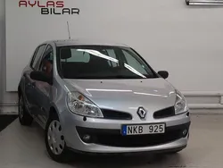 Ljusgrå (grå) Begagnad 2008 Renault Clio R.S. Halvkombi | 34 900 kr (Marknadspris)