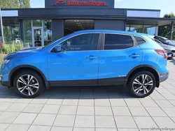 Blå samma som bilen Begagnad 2018 Nissan Qashqai SUV | 144 900 kr (Bra pris)