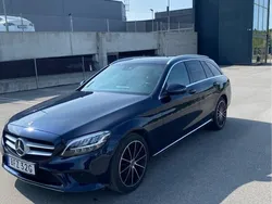 Blå Begagnad 2020 Mercedes C180 Avantgarde Kombi | 263 000 kr (Superpris)