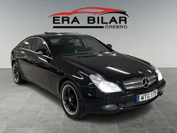 Svart Begagnad 2005 Mercedes CLS500 Sportkupé | 119 800 kr