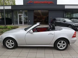 Silver samma som bilen Begagnad 2001 Mercedes SLK200 Cab | 79 900 kr (Bra pris)