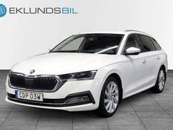 Vit Begagnad 2021 Skoda Octavia Style Kombi | 219 900 kr (Marknadspris)
