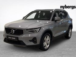 Grå Begagnad 2024 Volvo XC40 Core SUV | 339 000 kr (Bra pris)