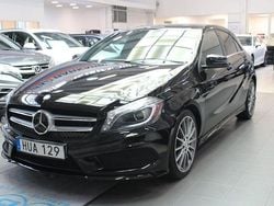 Svart Begagnad 2015 Mercedes A180 AMG line Halvkombi | 164 900 kr (Marknadspris)