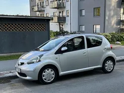Silver Begagnad 2008 Toyota Aygo Halvkombi | 15 000 kr (Bra pris)
