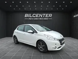 Vit Begagnad 2012 Peugeot 208 Halvkombi | 79 900 kr (Lite dyr)