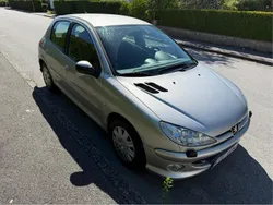 Grå Begagnad 2006 Peugeot 206 Halvkombi | 15 500 kr (Bra pris)