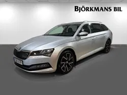 Silver Begagnad 2022 Skoda Superb Business Line Kombi | 299 000 kr (Marknadspris)