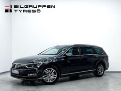 Mörkgrå (grå) Begagnad 2018 VW Passat R-line Kombi | 169 900 kr (Bra pris)