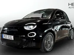 Svart (black) Begagnad 2021 Fiat 500e Icon Cab | 209 900 kr