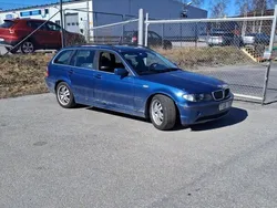Blå Begagnad 2002 BMW 320 Kombi | 13 000 kr (Superpris)