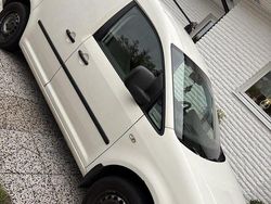 Vit Begagnad 2008 VW Caddy Minibuss | 29 000 kr (Bra pris)