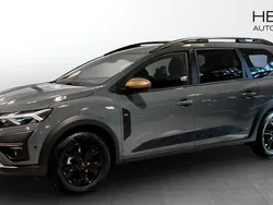 Grå Ny 2025 Dacia Jogger Extreme Minibuss | 346 400 kr (Marknadspris)