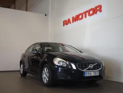 Svart Begagnad 2011 Volvo S60 Kinetic Sedan | 109 900 kr (Marknadspris)