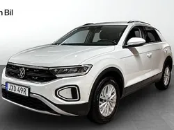 Vit Begagnad 2022 VW T-Roc Life SUV | 254 900 kr (Marknadspris)
